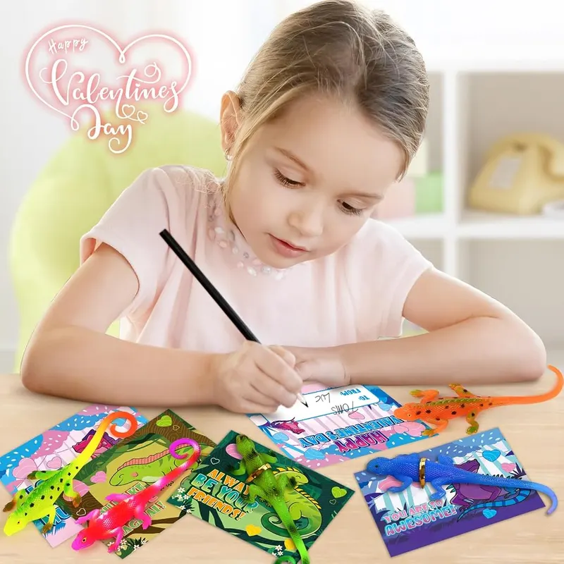 24 Valentine Cards with Color-Changing Lizards, view 4